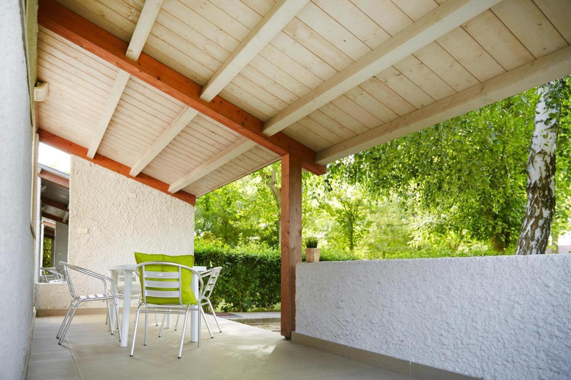 Вілла Bungalow In Caorle With Garden Furniture Дуна-Верде Екстер'єр фото